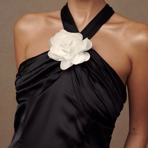 Meshki Dylan Rose Halter Dress Size S Black Maxi Halter Gala Formal Occasion - Picture 3 of 14